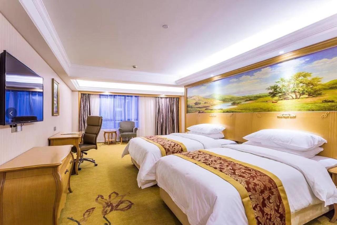 Vienna International Hotel Shanghai Pudong New International Exbition Central Bagian luar foto