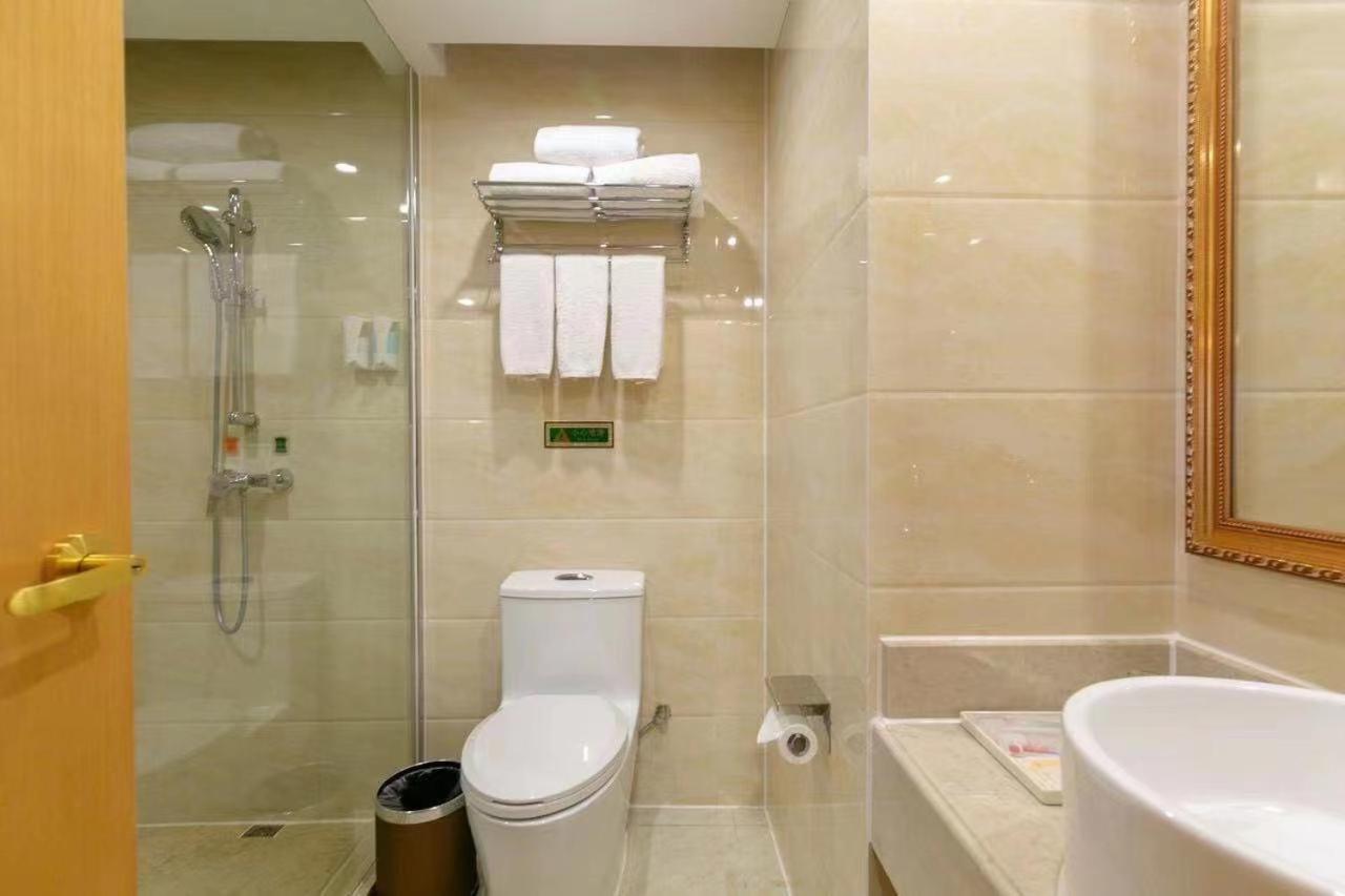 Vienna International Hotel Shanghai Pudong New International Exbition Central Bagian luar foto