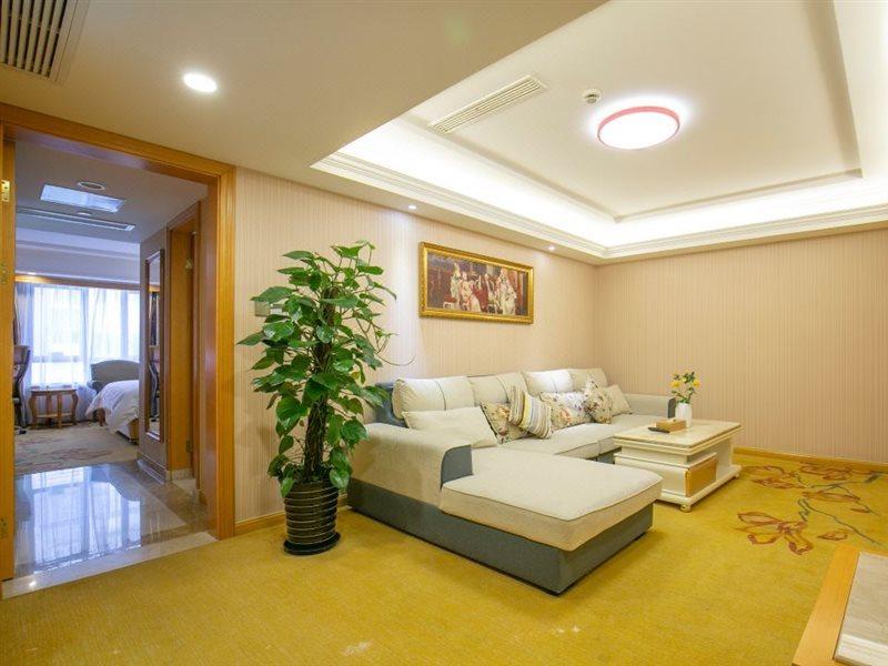 Vienna International Hotel Shanghai Pudong New International Exbition Central Bagian luar foto